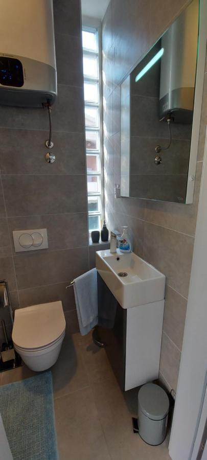 Holiday Home Velebit Нин Экстерьер фото