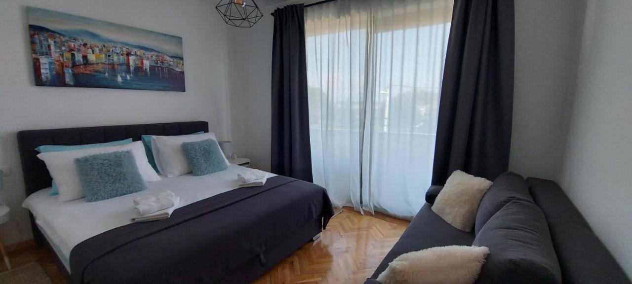 Holiday Home Velebit Нин Экстерьер фото