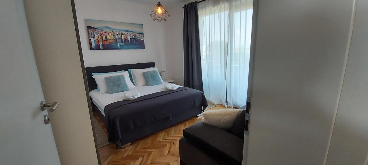 Holiday Home Velebit Нин Экстерьер фото