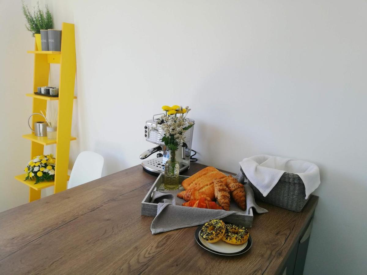 Holiday Home Velebit Нин Экстерьер фото